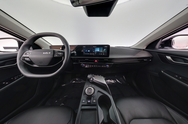 2025 Kia EV6