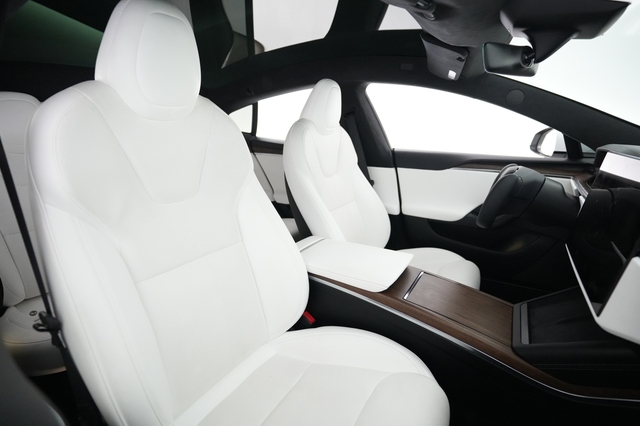 2022 Tesla Model S