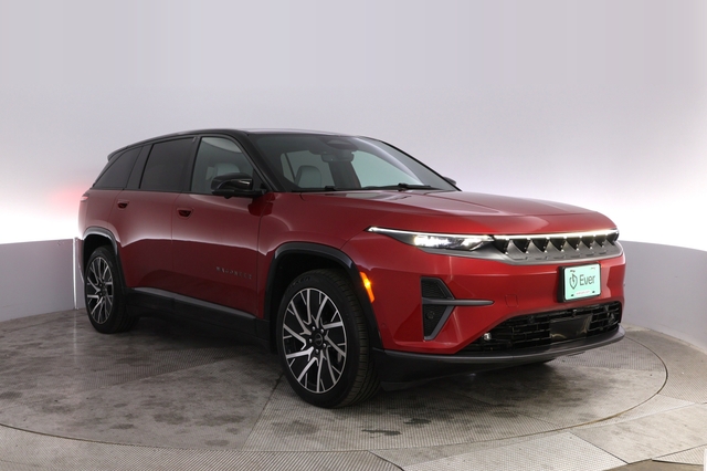 2025 Jeep Wagoneer S