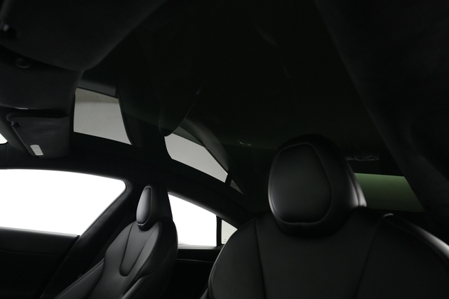 2022 Tesla Model S