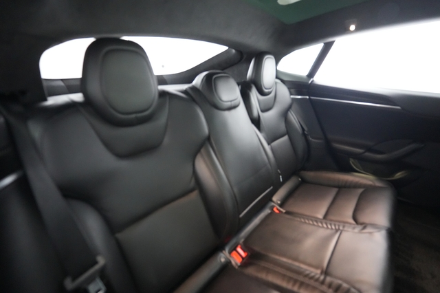 2022 Tesla Model S