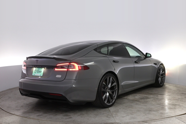 2022 Tesla Model S
