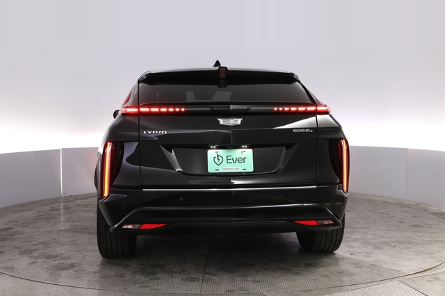 2024 Cadillac Lyriq