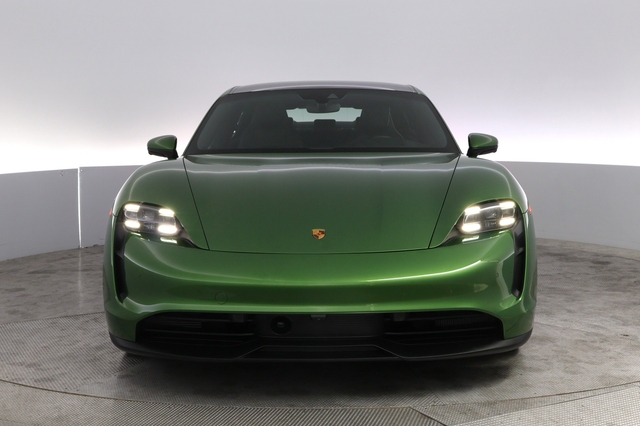 2023 Porsche Taycan