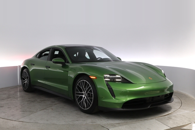 2023 Porsche Taycan