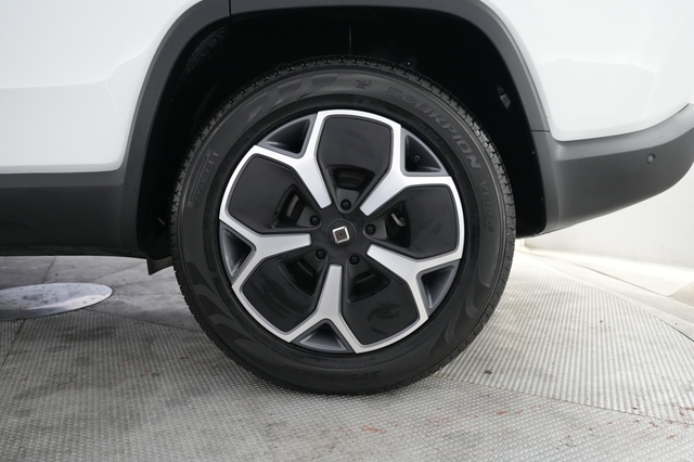 2023 Rivian R1S