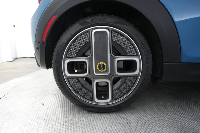 2023 MINI Cooper SE