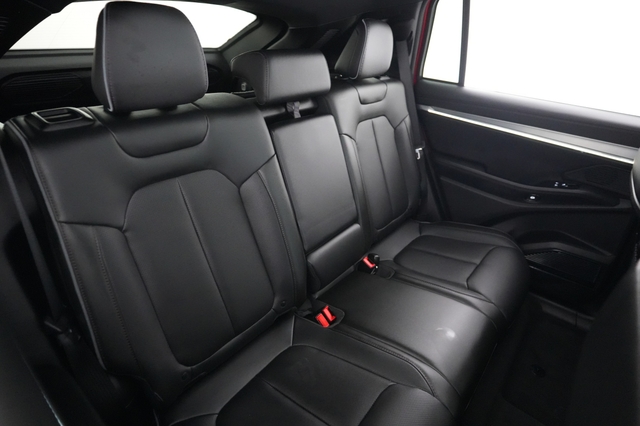 2025 Jeep Wagoneer S