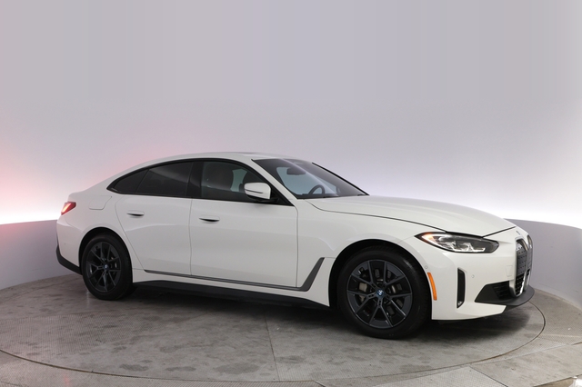 2023 BMW i4