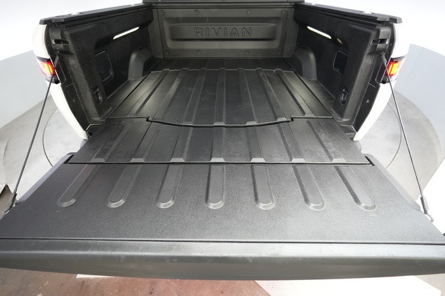 2024 Rivian R1T
