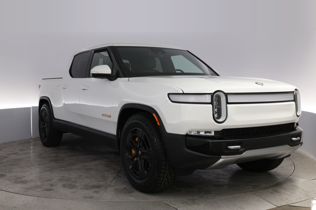 2024 Rivian R1T