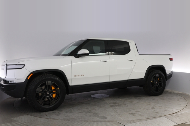 2024 Rivian R1T