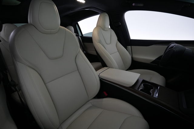 2023 Tesla Model X