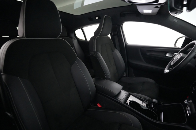 2023 Volvo C40 Recharge