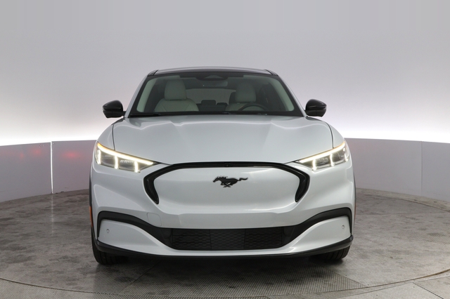 2023 Ford Mustang Mach-E