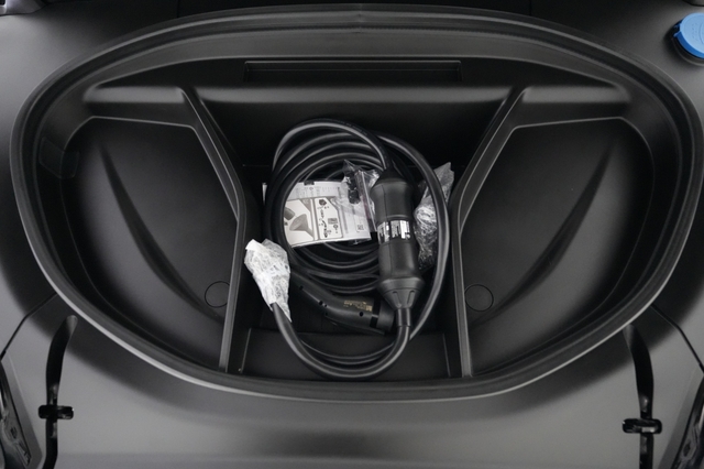 2025 Volvo EX90