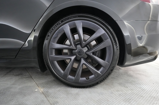 2022 Tesla Model S