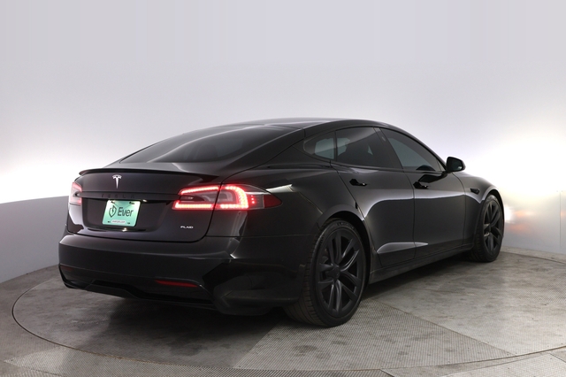 2022 Tesla Model S