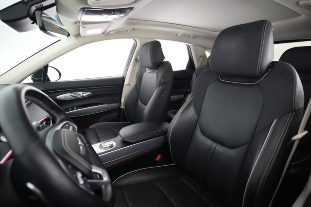 2023 Genesis Electrified GV70