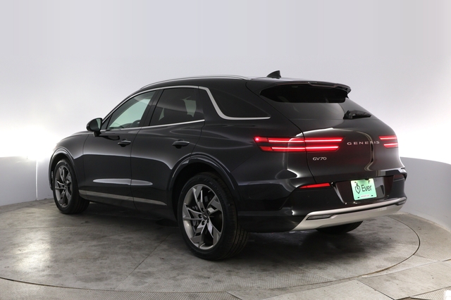 2023 Genesis Electrified GV70