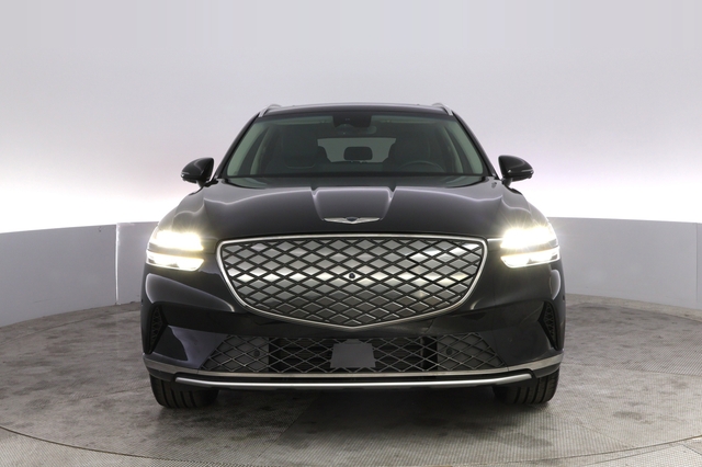 2023 Genesis Electrified GV70