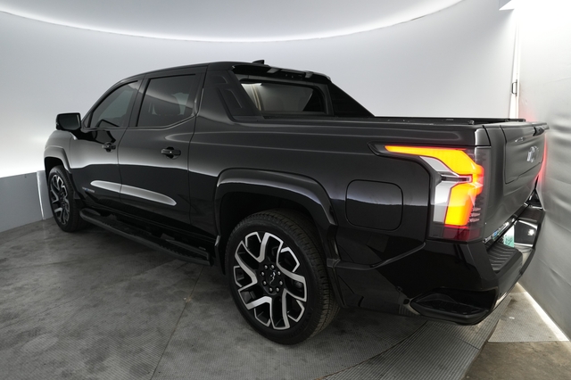 2024 Chevrolet Silverado EV