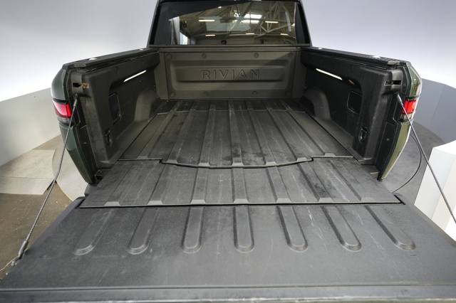 2023 Rivian R1T