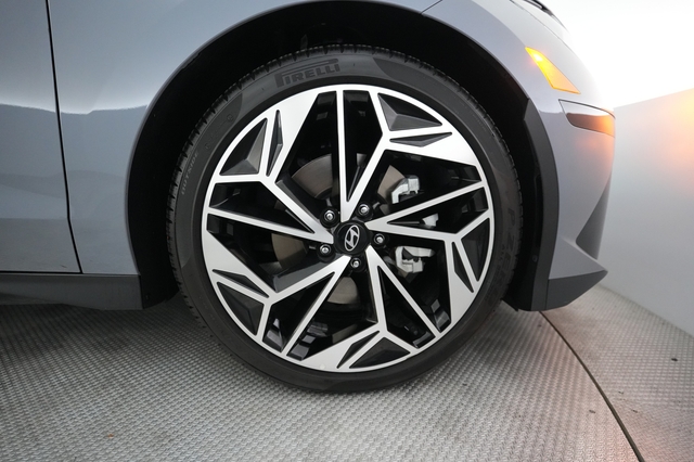 2023 Hyundai IONIQ 6