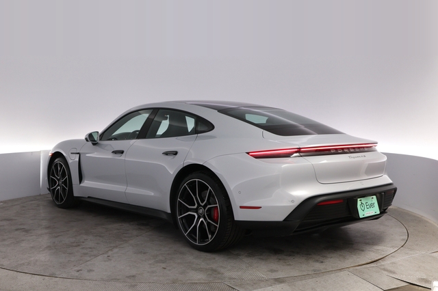 2023 Porsche Taycan