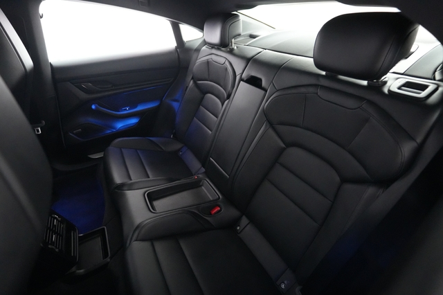 2023 Porsche Taycan