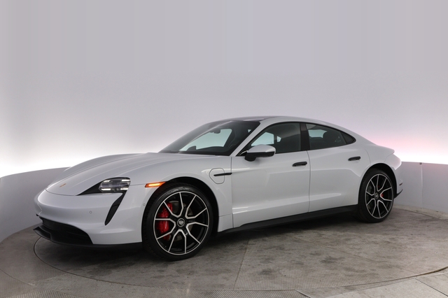 2023 Porsche Taycan
