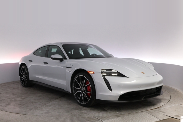 2023 Porsche Taycan