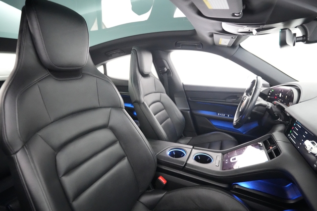 2023 Porsche Taycan