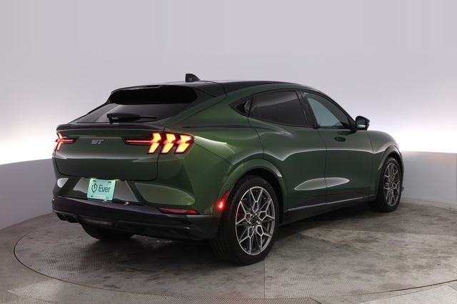 2024 Ford Mustang Mach-E