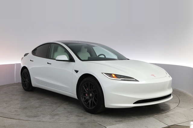 2025 Tesla Model 3