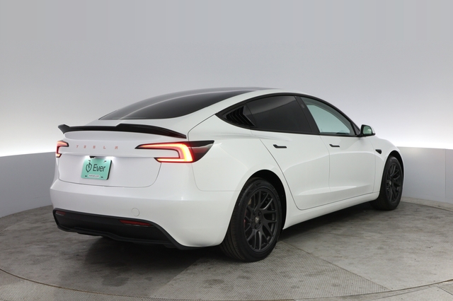 2025 Tesla Model 3