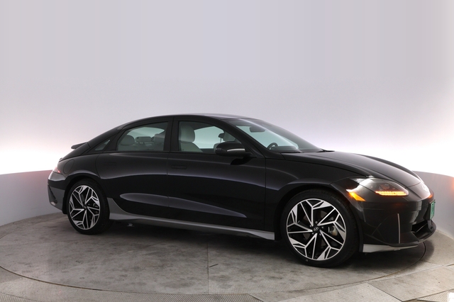 2023 Hyundai IONIQ 6