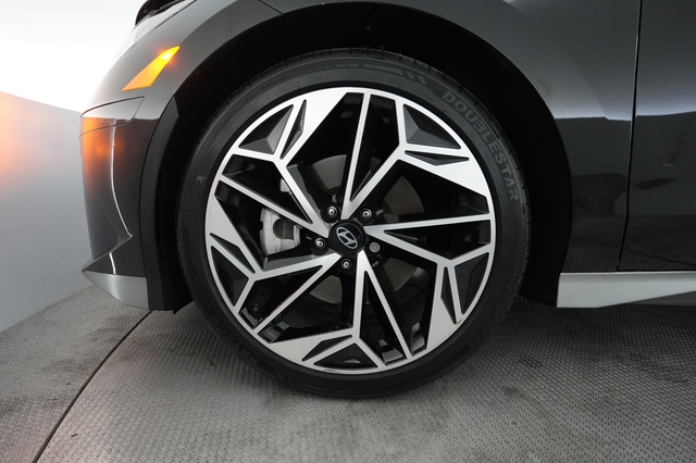 2023 Hyundai IONIQ 6