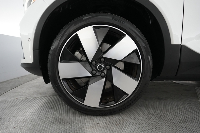 2023 Volvo C40 Recharge