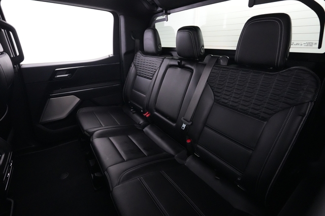2025 GMC Sierra EV