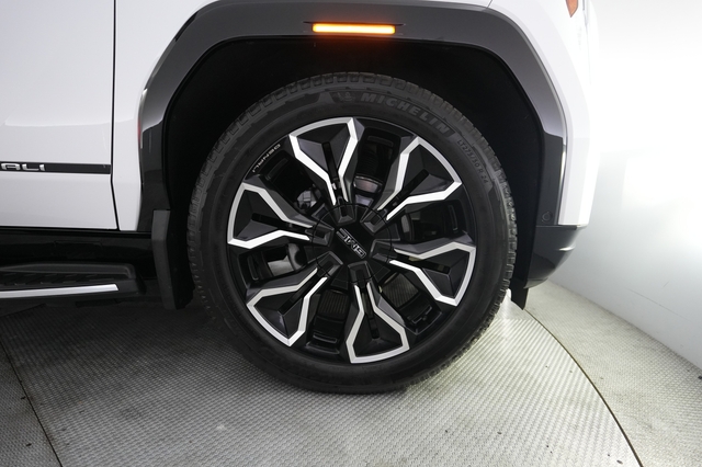 2025 GMC Sierra EV