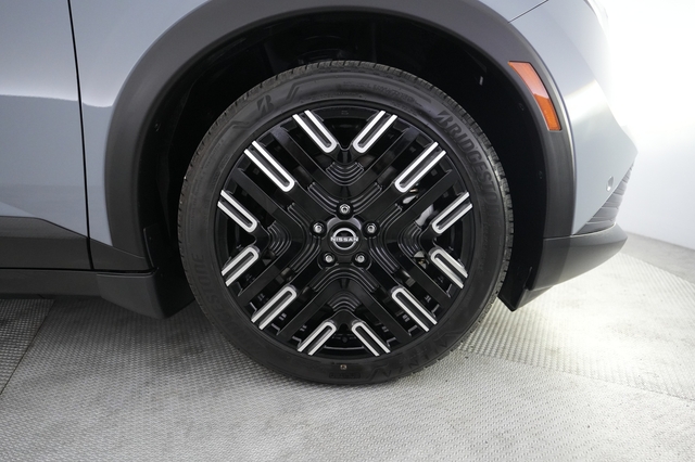 2026 Nissan LEAF