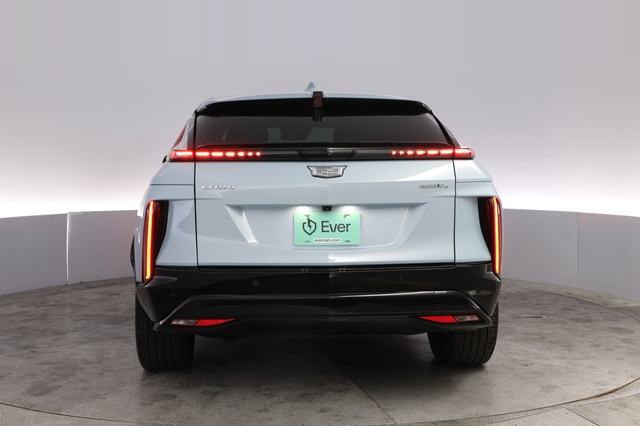 2024 Cadillac Lyriq