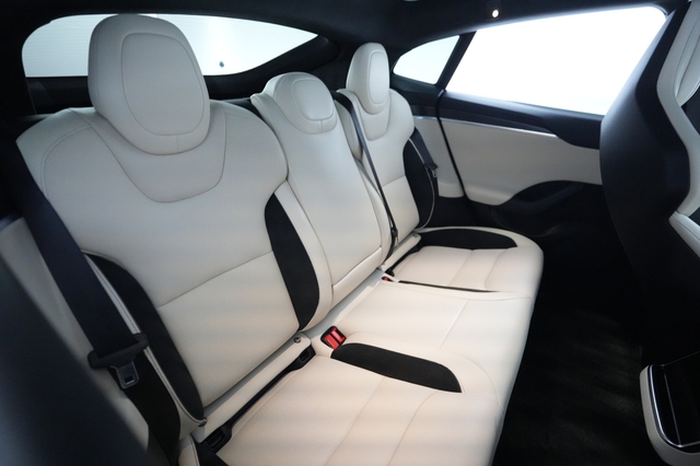 2025 Tesla Model S