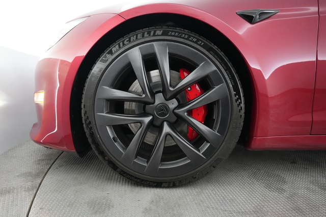 2025 Tesla Model S