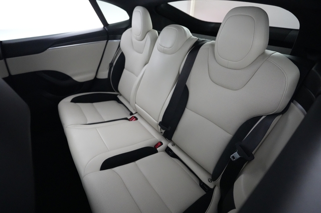 2025 Tesla Model S