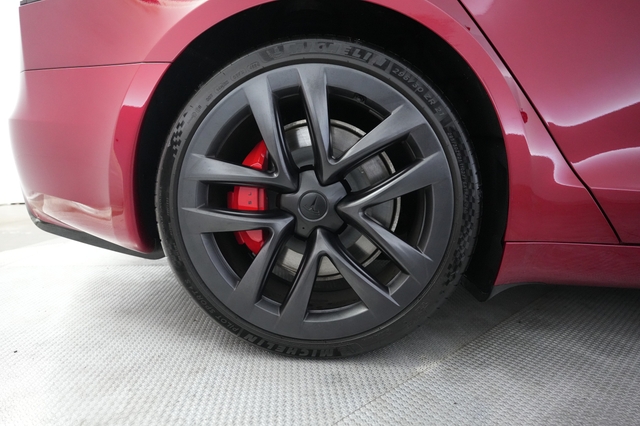2025 Tesla Model S