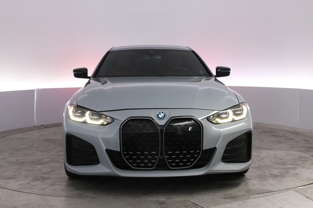 2023 BMW i4