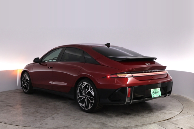 2024 Hyundai IONIQ 6