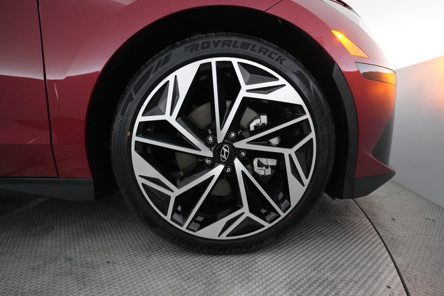 2024 Hyundai IONIQ 6